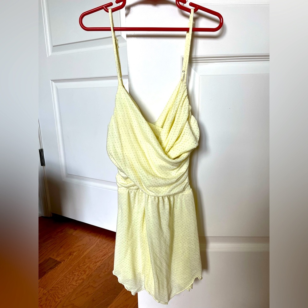 Guess Light Yellow Draped Top, size XS, gently used condition